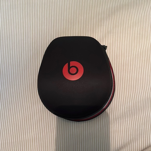 BRAND NEW Beats Mixr Wired On-Ear Headphone white